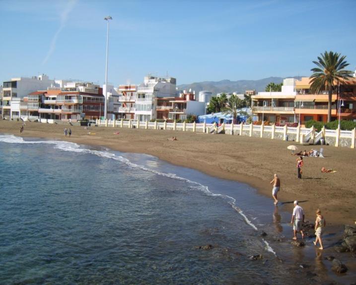 Front Line Beach With Fantastic Terrace. Telde Extérieur photo